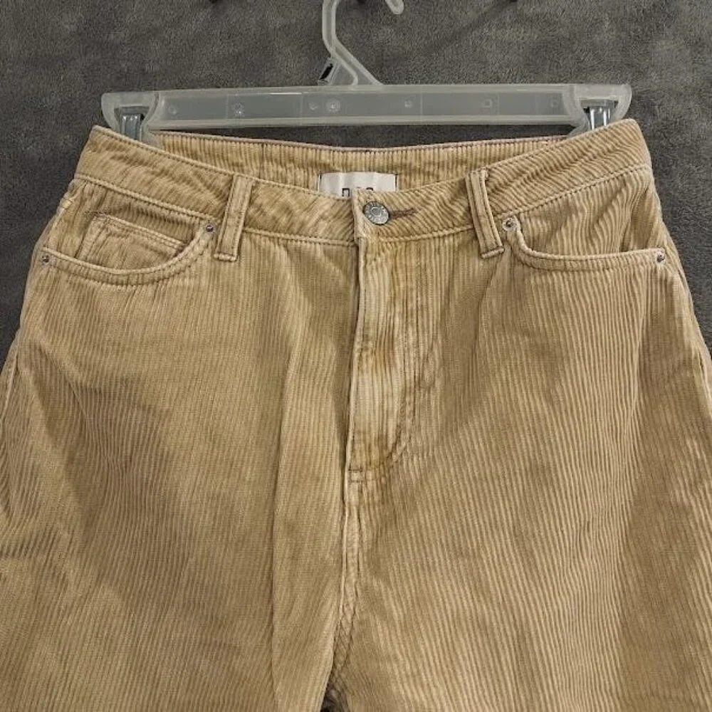 BDG Corduroy Pants Womens 28 Beige High-Rise Mom‎ Jeans Casual Urban Outfitters